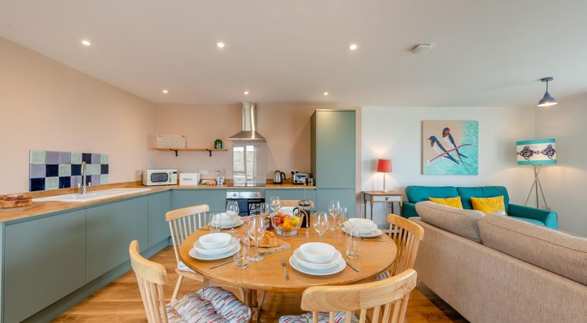Photo of 3 Bed in Abbotsham