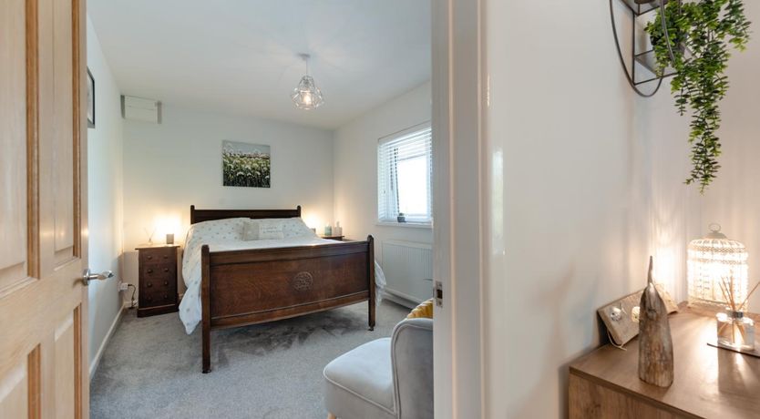 Photo of 2 Bed in Broad Haven