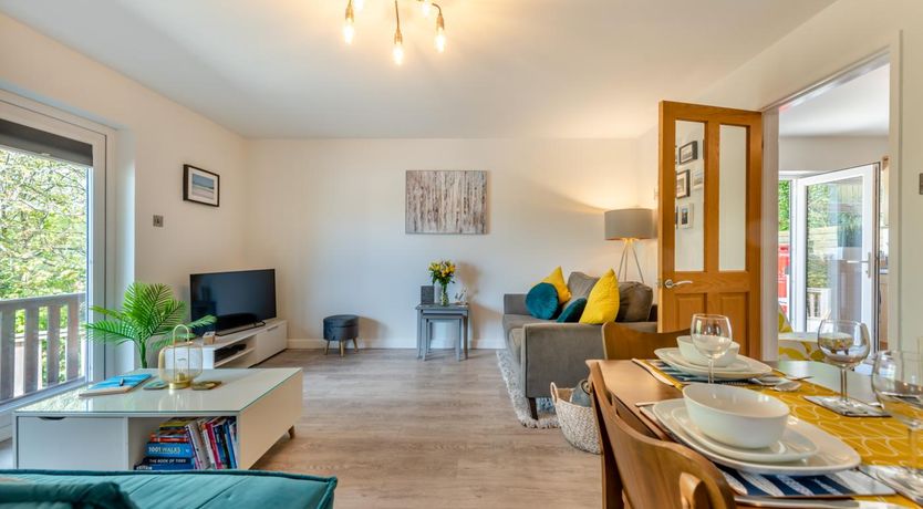 Photo of 2 Bed in Broad Haven