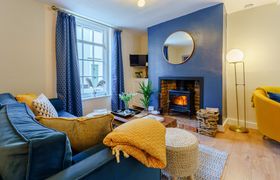 Photo of 3-bed-in-canterbury