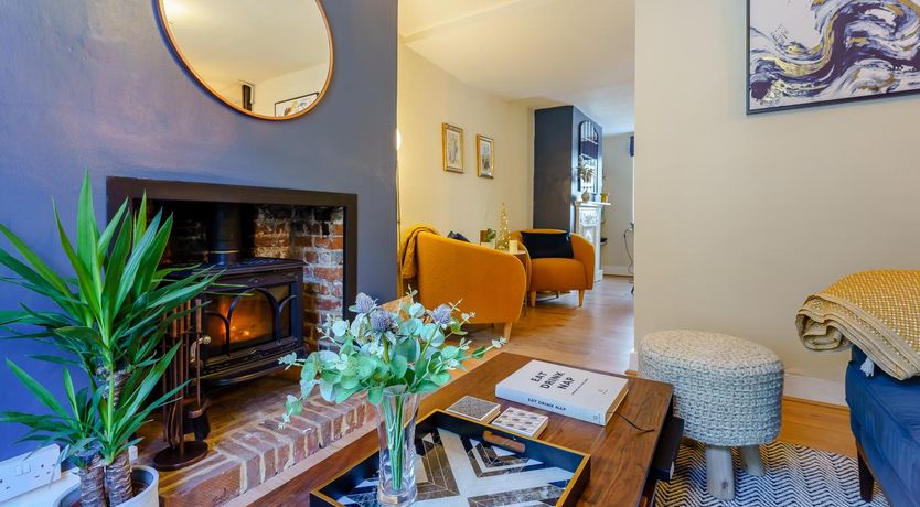 Photo of 3 Bed in Canterbury