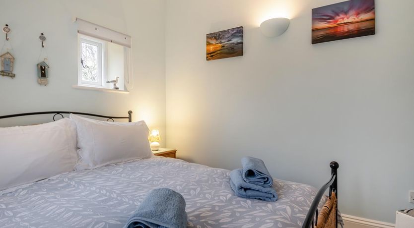 Photo of 1 Bed in Briston