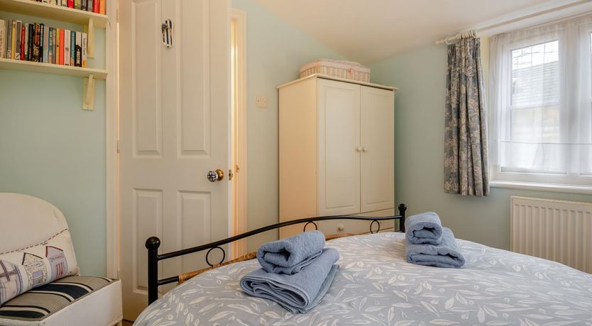 Photo of 1 Bed in Briston