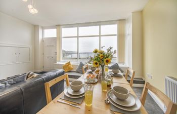 2 Bed in Tenby Holiday Home