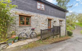 Photo of 3 Bed in Knighton
