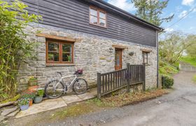 Photo of 3-bed-in-knighton