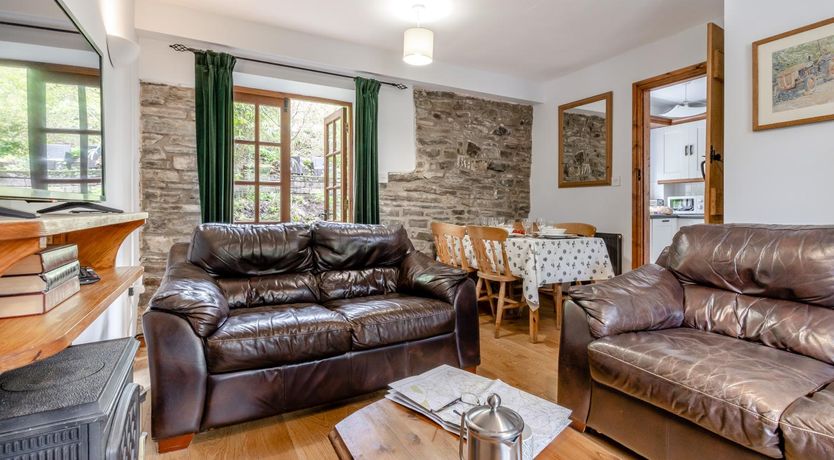 Photo of 3 Bed in Knighton