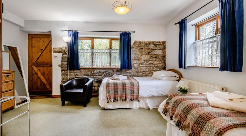 Photo of 3 Bed in Knighton