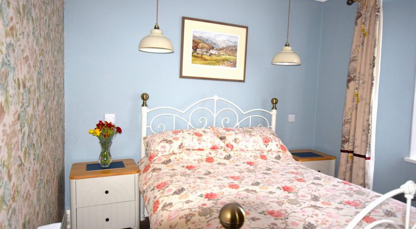 Photo of 1 Bed in Teignmouth