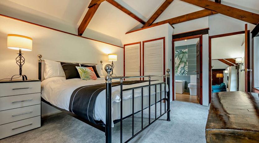 Photo of 1 Bed in Advent