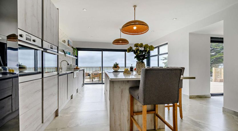Photo of 3 Bed in Downderry