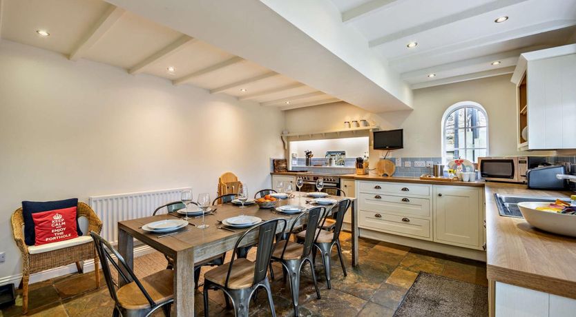 Photo of 4 Bed in Craster