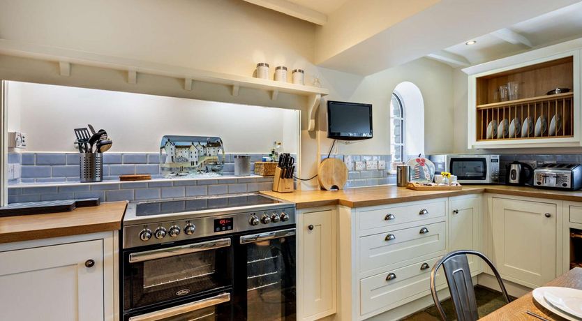 Photo of 4 Bed in Craster