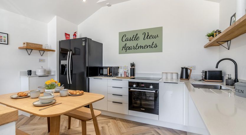 Photo of 2 Bed in Mumbles