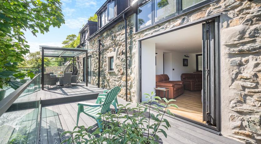 Photo of 3 Bed in Capel Curig