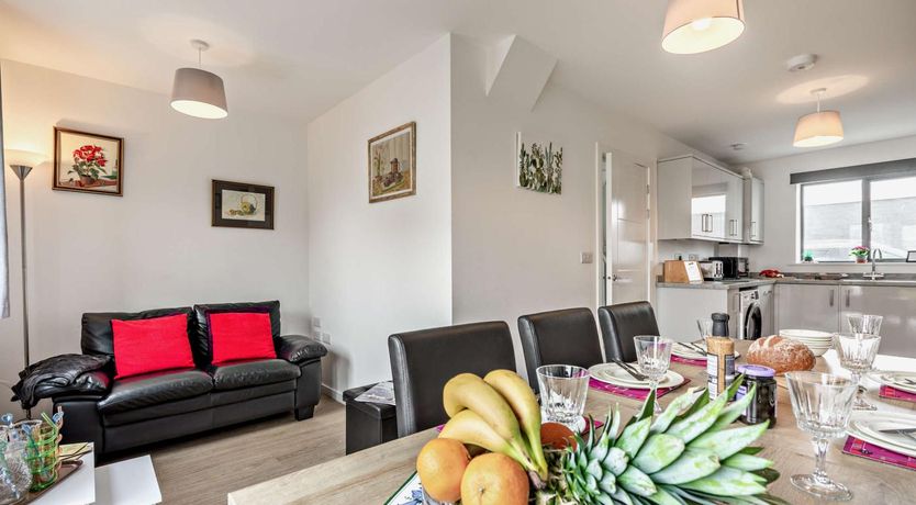 Photo of 3 Bed in Ilfracombe