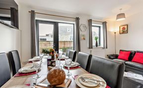 Photo of 3 Bed in Ilfracombe