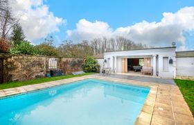 Photo of 7-bed-in-petham