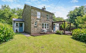 Photo of 2 Bed in Blackmill