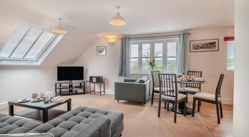 Photo of 2 Bed in West Bay