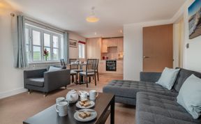Photo of 2 Bed in West Bay
