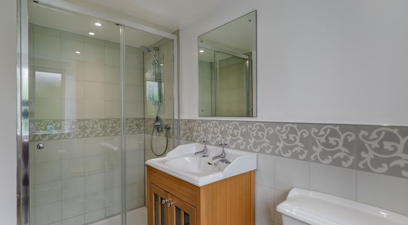 Photo of 2 Bed in Stoke Gabriel