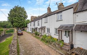 Photo of 2-bed-in-stoke-gabriel