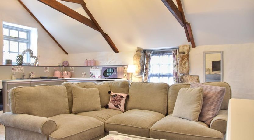 Photo of 2 Bed in Trewoon