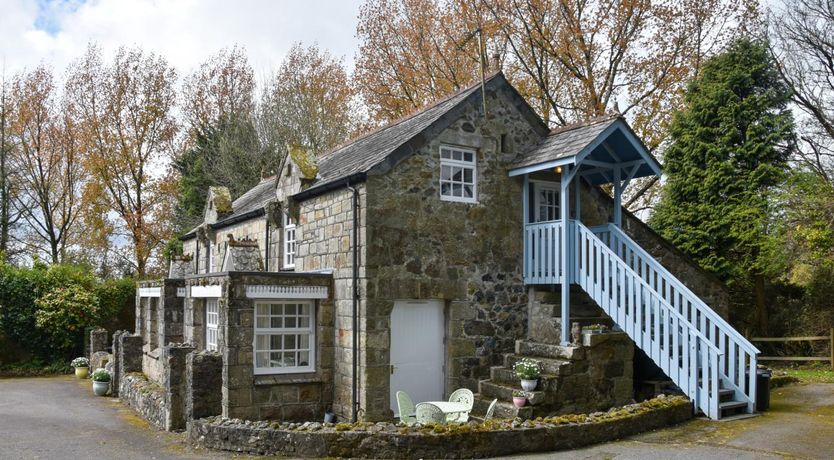 Photo of 2 Bed in Trewoon