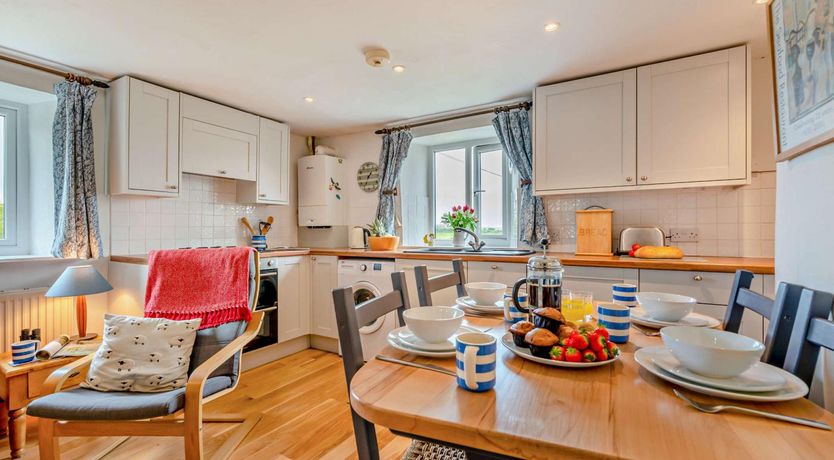 Photo of 2 Bed in St. Issey