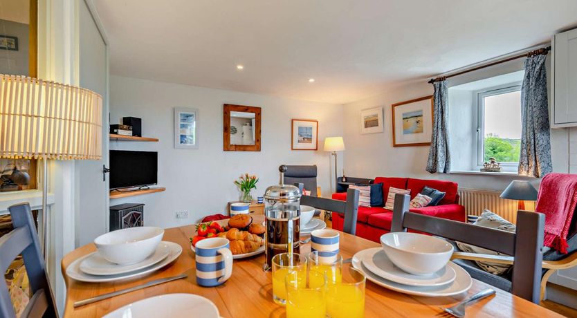 Photo of 2 Bed in St. Issey