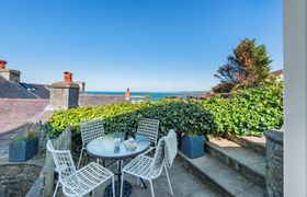 Photo of 4-bed-in-new-quay-3