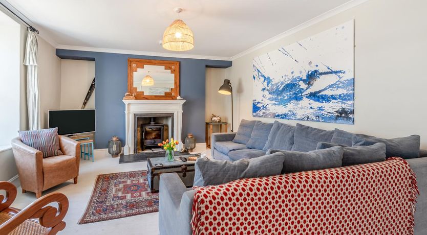 Photo of 4 Bed in New Quay