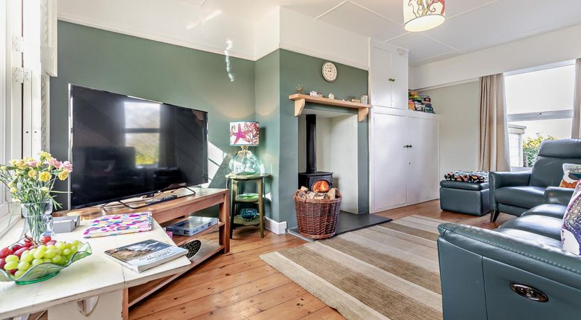 Photo of 3 Bed in St. Levan