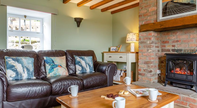 Photo of 4 Bed in Easington