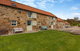 Photo of 4-bed-in-easington