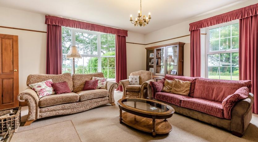 Photo of 3 Bed in Bideford