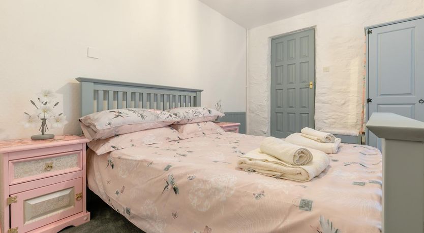 Photo of 1 Bed in Trewoon