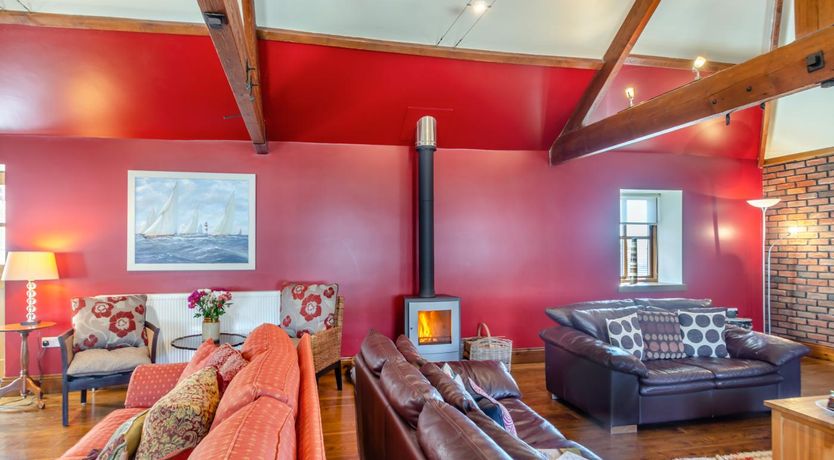 Photo of 3 Bed in Thwing