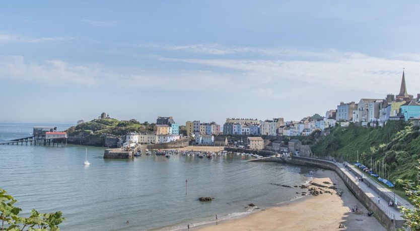 Photo of 1 Bed in Tenby