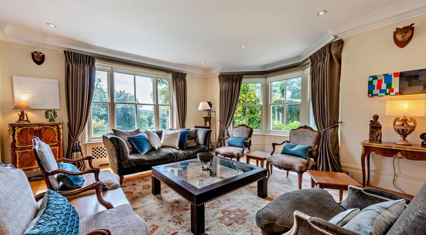 Photo of 6 Bed in Robertsbridge