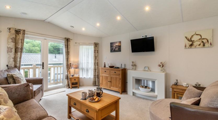 Photo of 2 Bed in Gilfachrheda