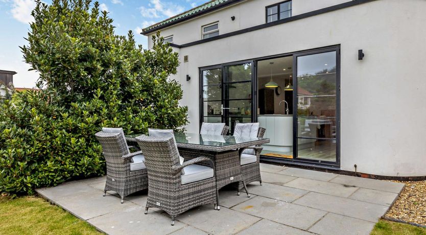 Photo of 3 Bed in Overstrand