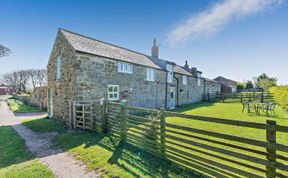Photo of 2 Bed in Port Mulgrave