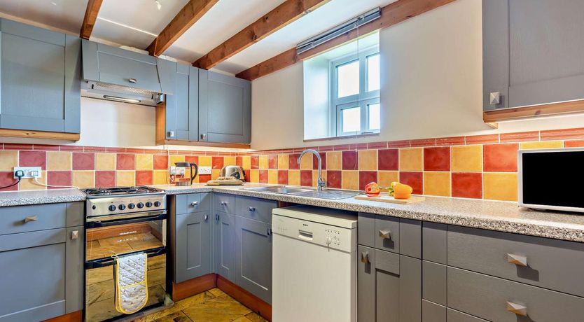 Photo of 2 Bed in Port Mulgrave