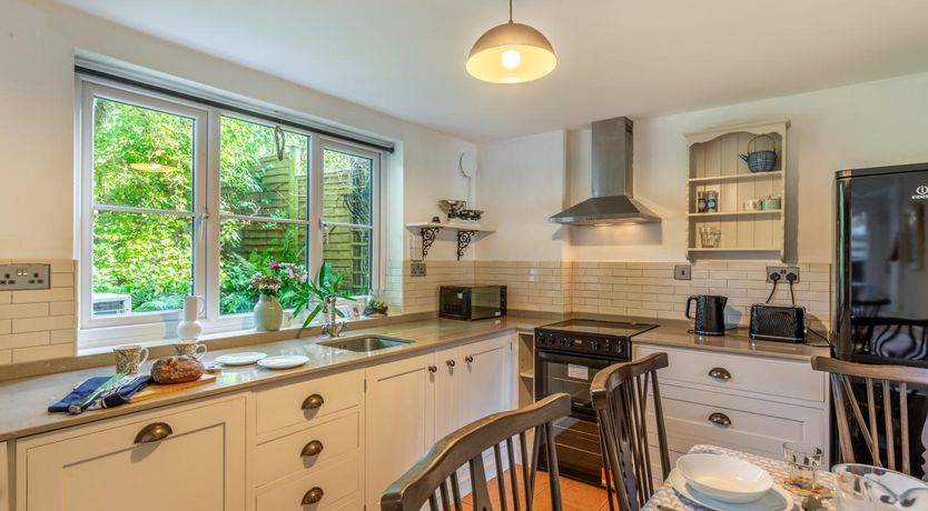 Photo of 2 Bed in Chideock