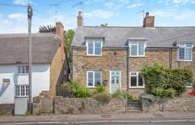 Photo of 2-bed-in-chideock