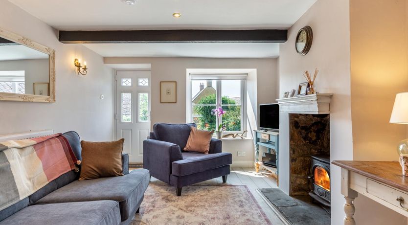 Photo of 2 Bed in Chideock