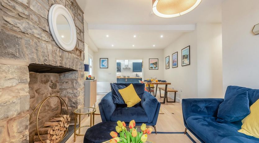 Photo of 3 Bed in New Quay