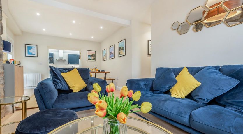 Photo of 3 Bed in New Quay